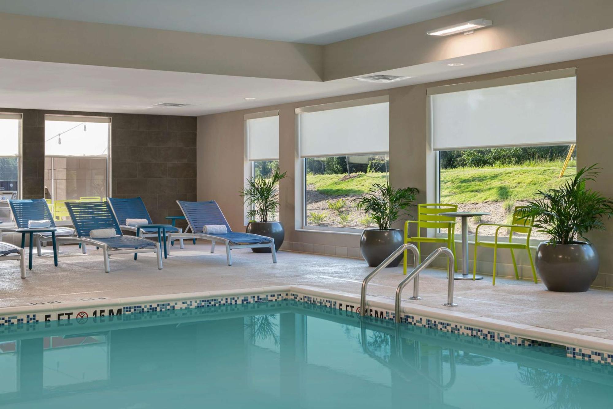 Home2 Suites By Hilton Fayetteville North Exterior photo